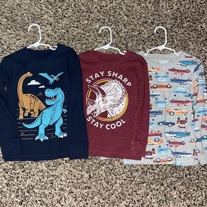 Bundle of 3 long sleeve tshirts toddler boy 4t